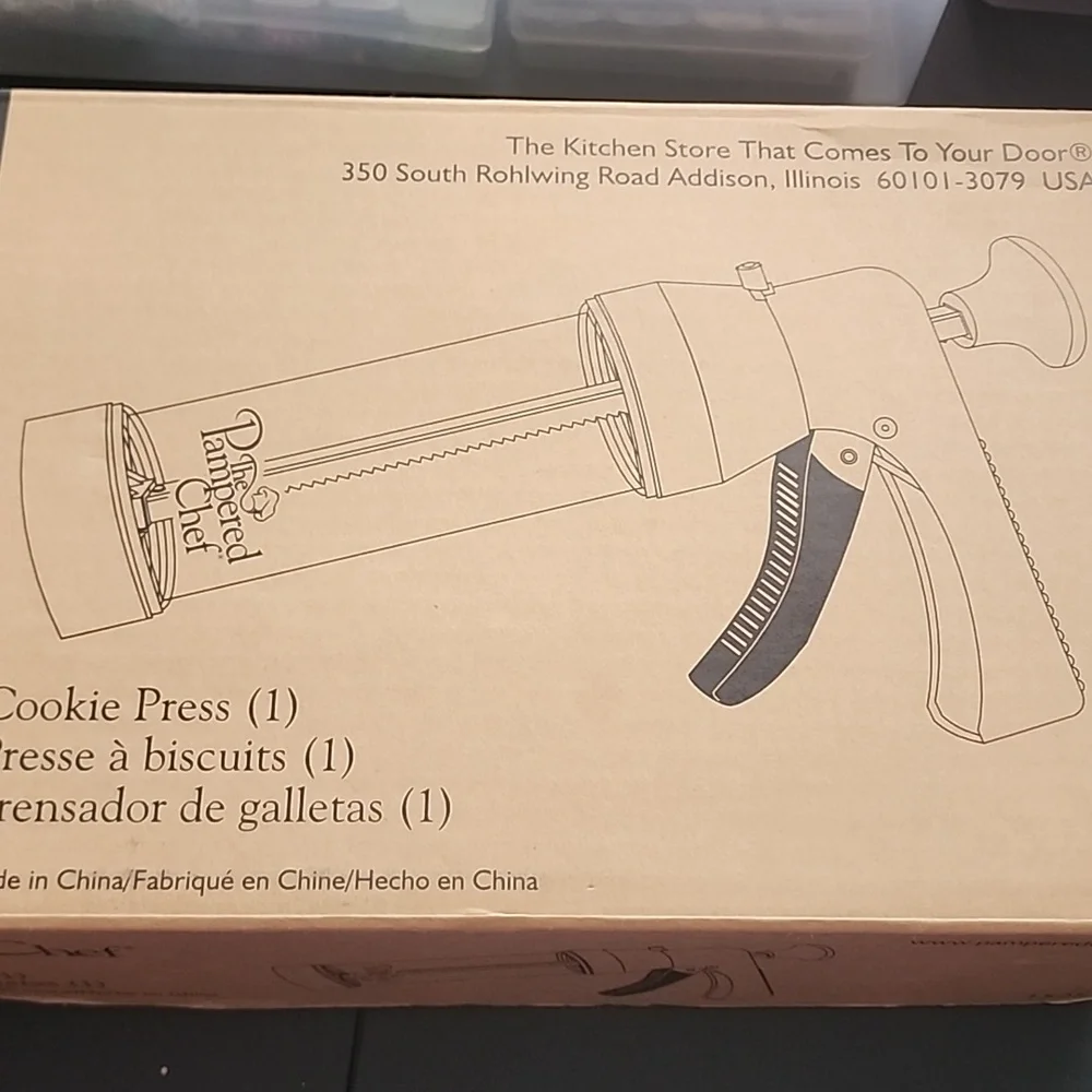 Pampered Chef Cookie Press - White - Picture 2 of 3
